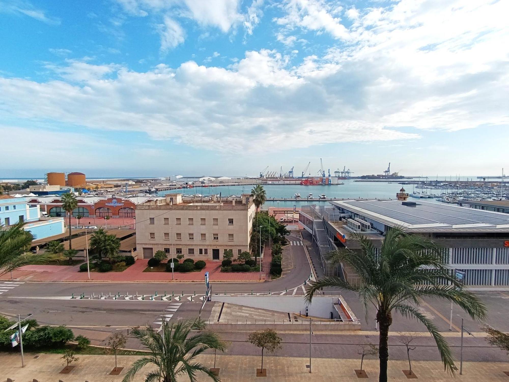 Apartamentos Marina Suites Grao de Castellon Esterno foto