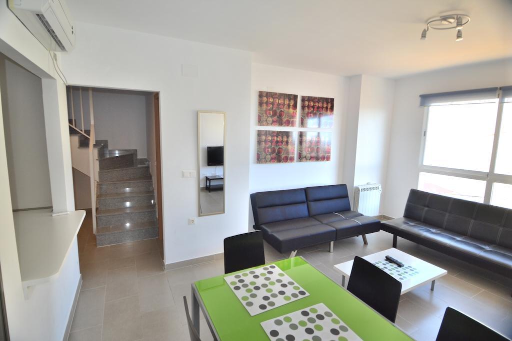 Apartamentos Marina Suites Grao de Castellon Camera foto