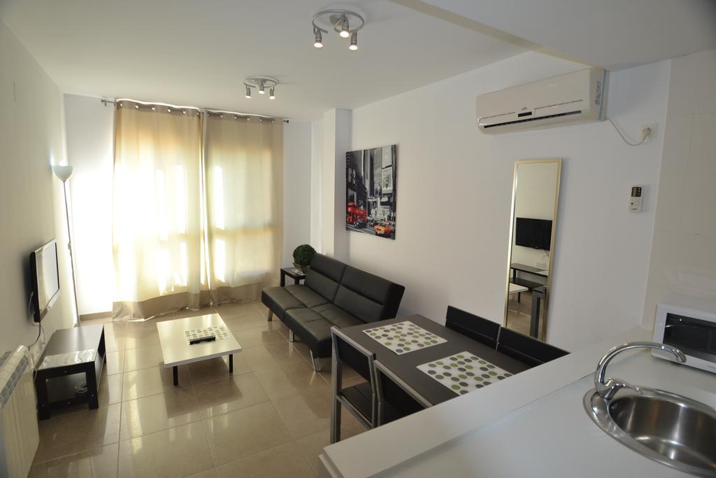 Apartamentos Marina Suites Grao de Castellon Esterno foto